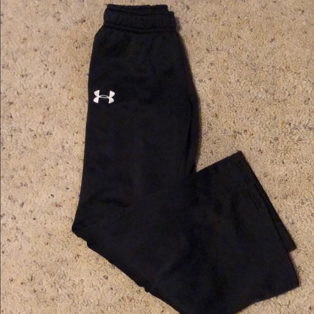 Boys underarmour sweatpants